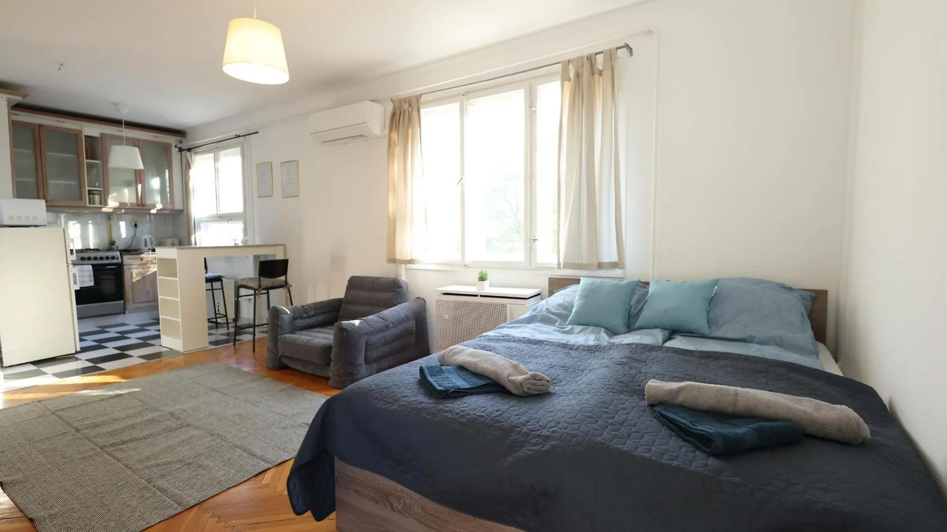 Golden Pear Apartman Βουδαπέστη